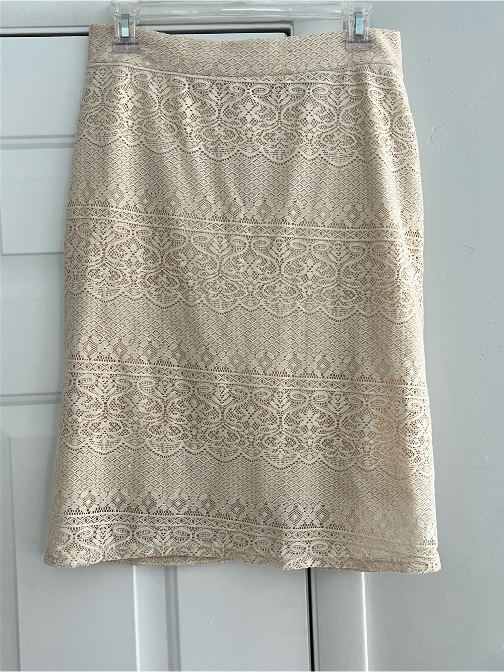 Down East Cream Lace Pencil Skirt Large